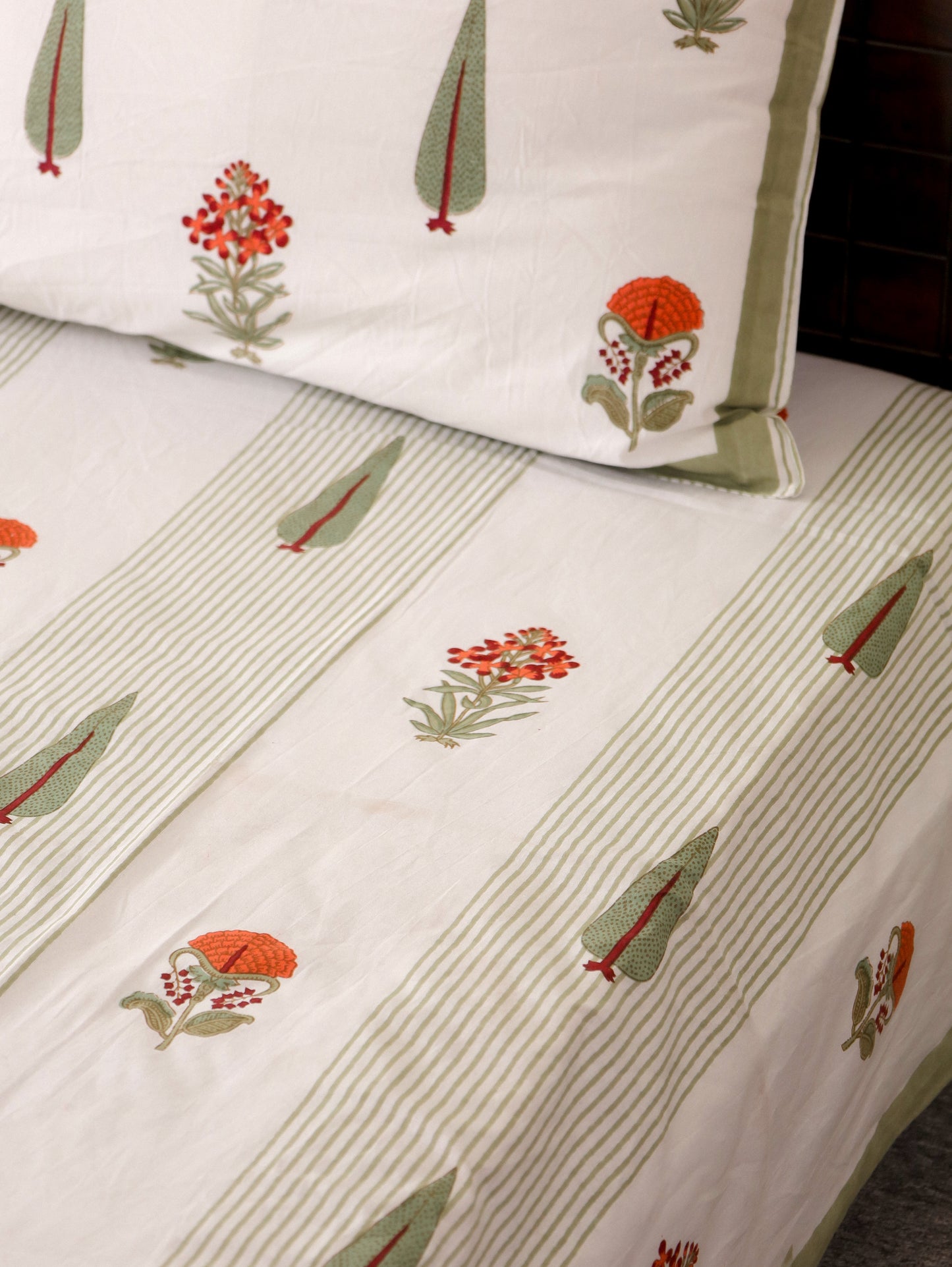 Hari Patti Hand Block Printed Queen Size Bedsheet