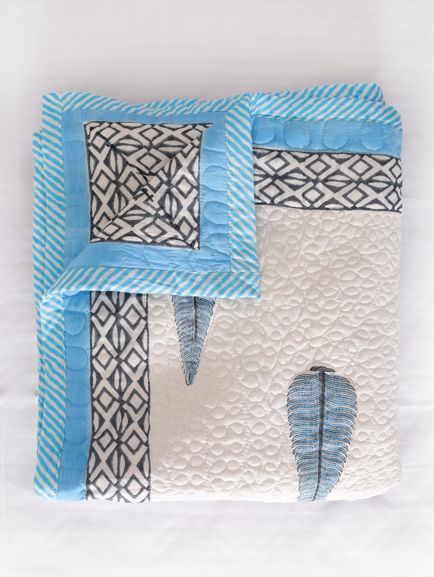 Cozy Cloud Hand Block Print Cotton AC Comforter