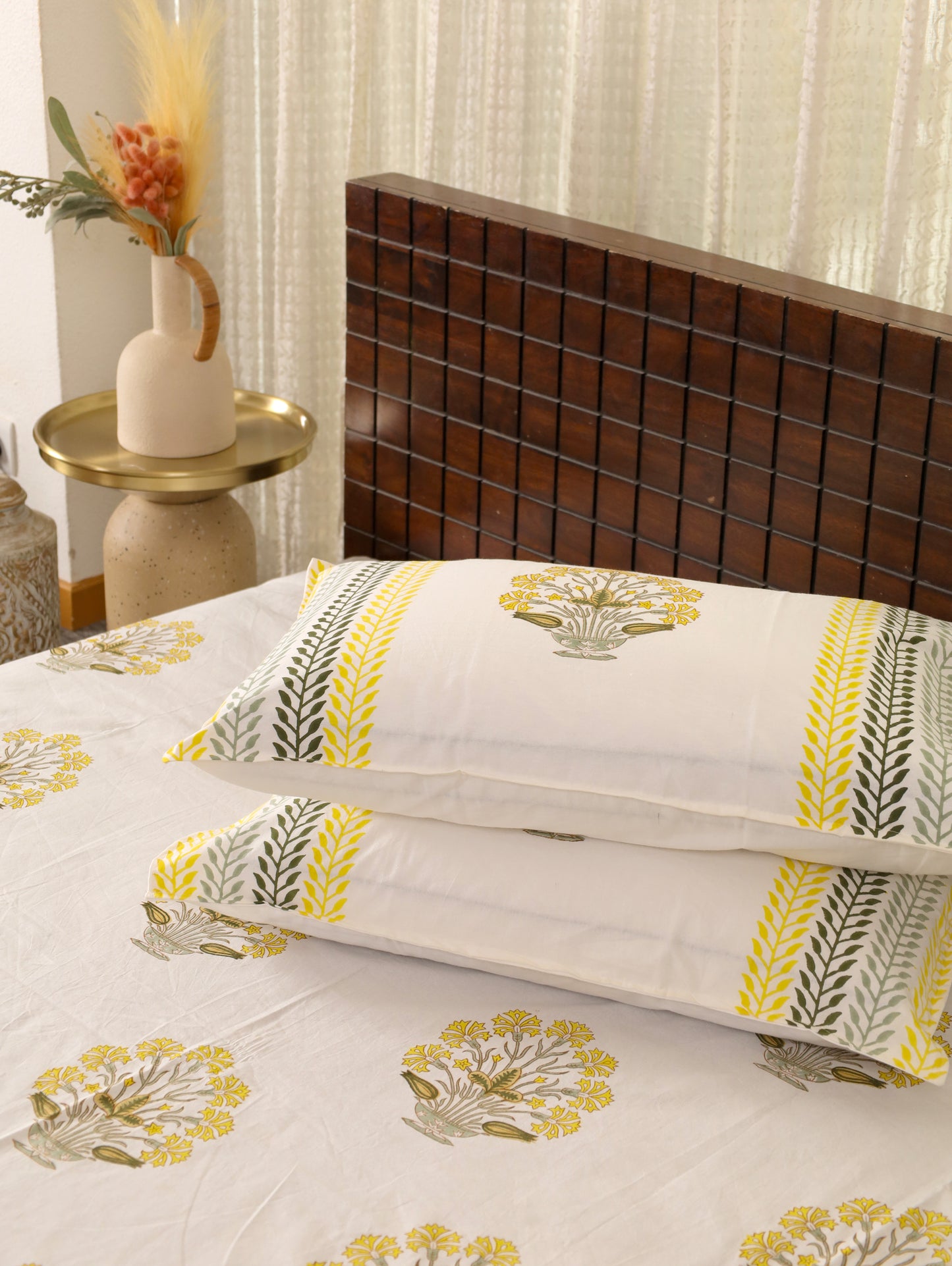Haldi Baagh Hand Block Printed Queen Size Bedsheet