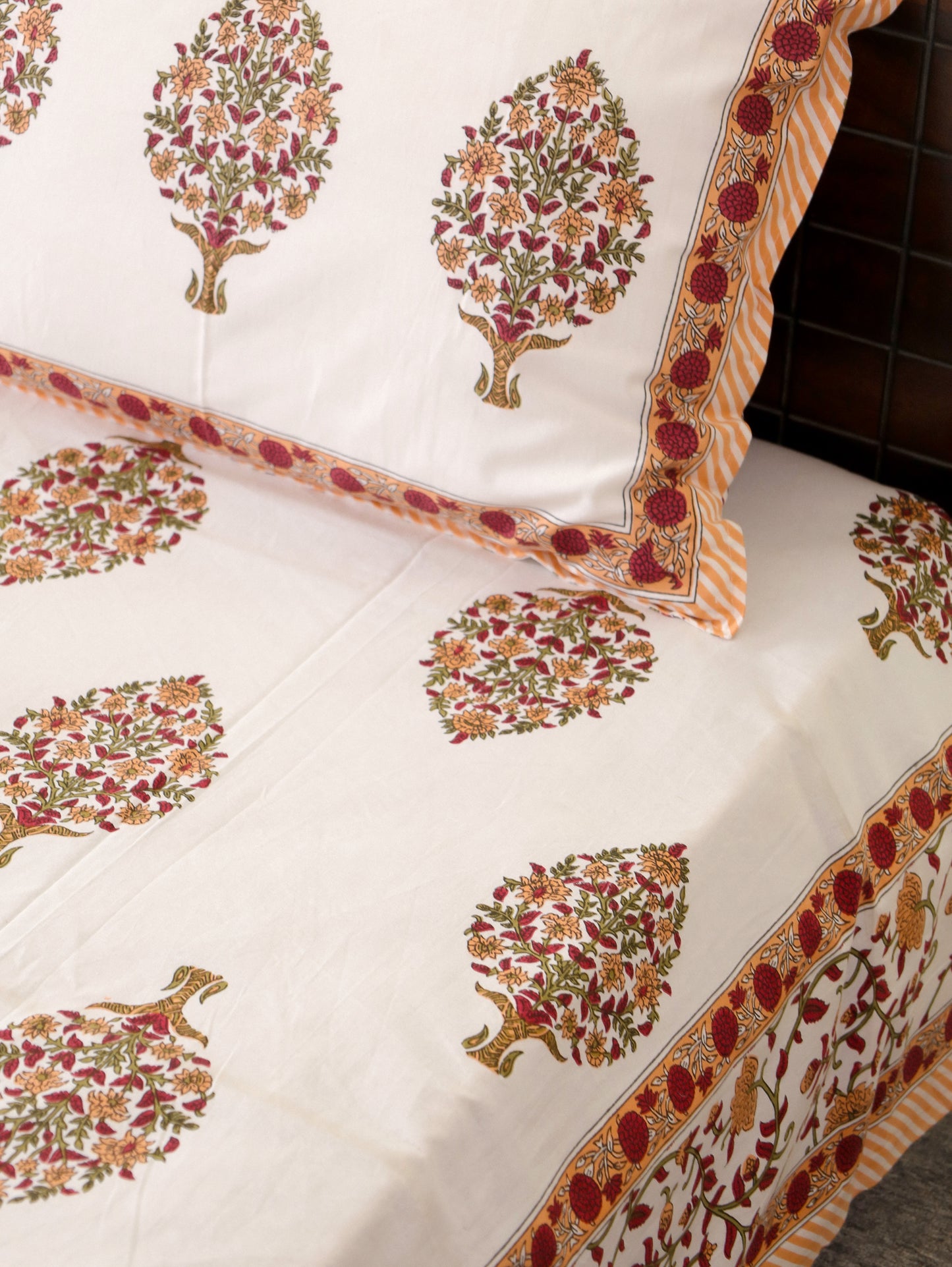 Lal Gharana Hand Block Printed Queen Size Bedsheet